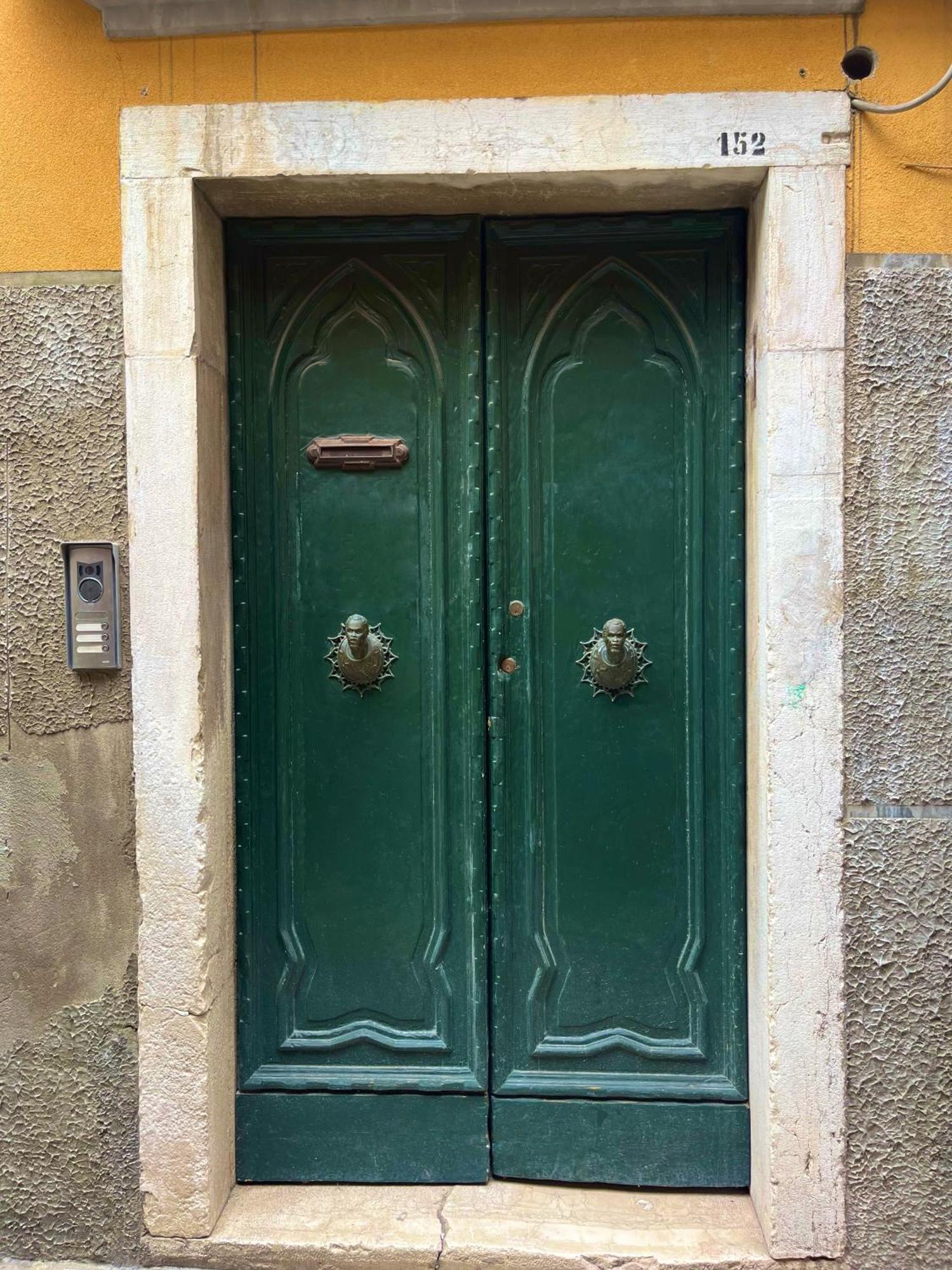 Airoldi Palace Apartment Chioggia Exteriör bild